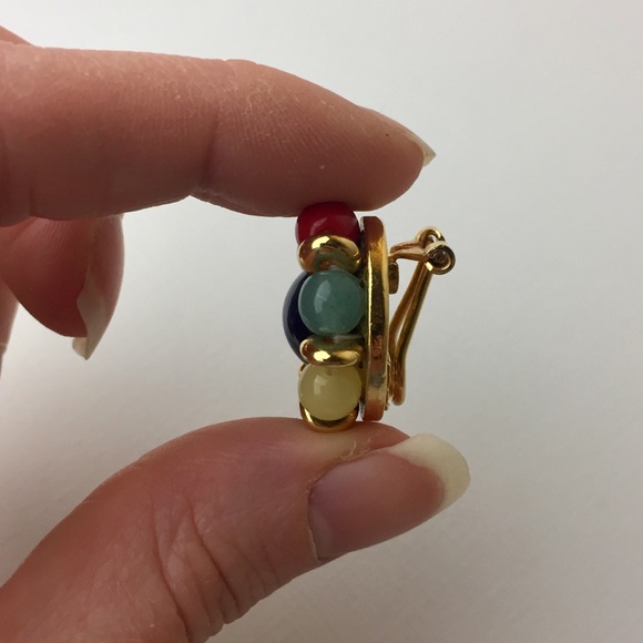 Classy Liz Claiborne Beaded Clip On Earrings - Picture 7 of 8